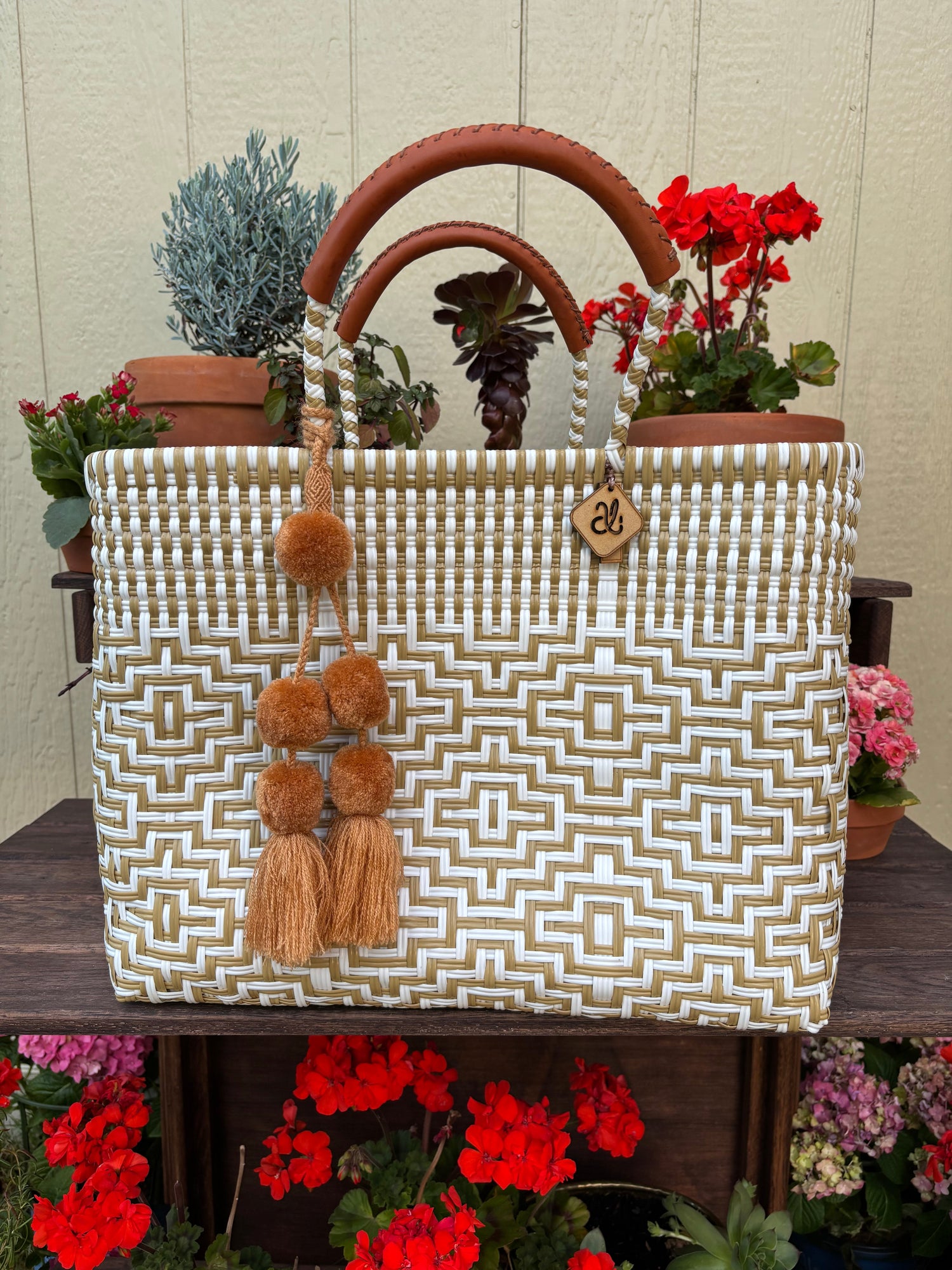 Medium Basket